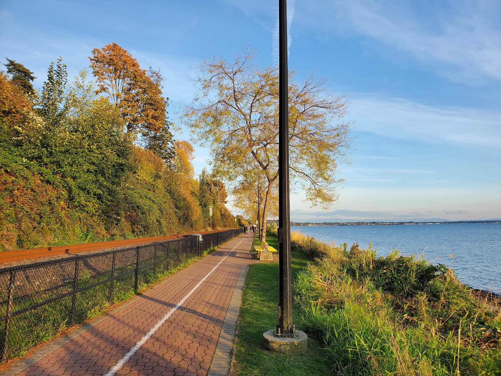 White Rock Promenade - Image 1
