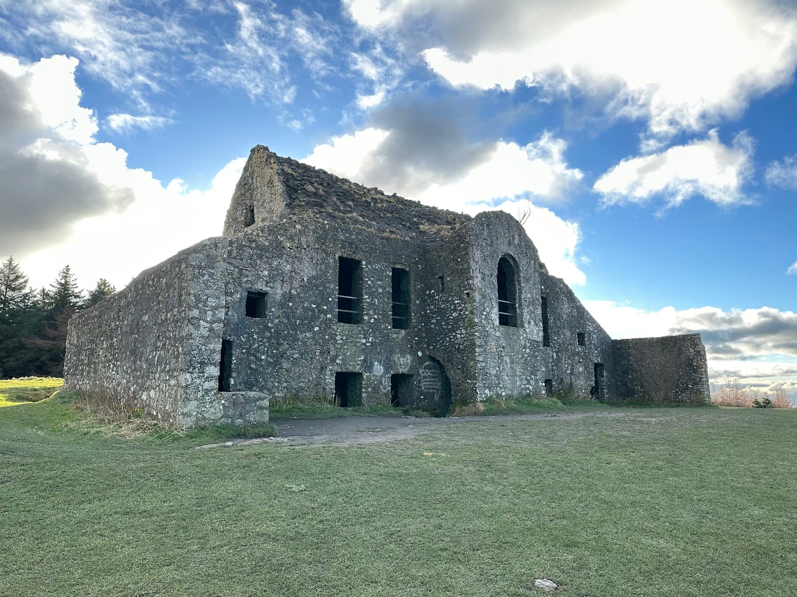 Hellfire Club - Image 1