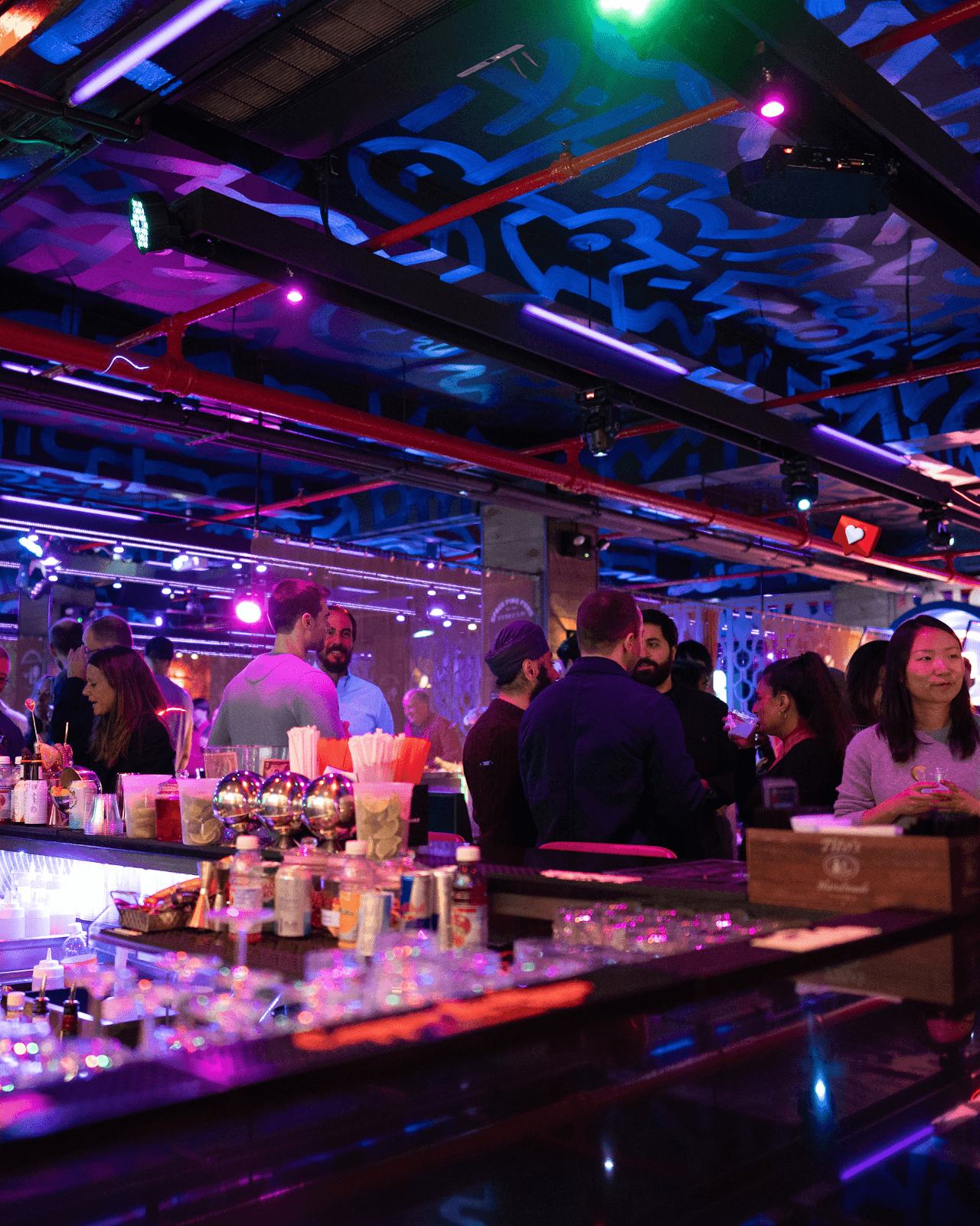 Themed Cocktails & Food