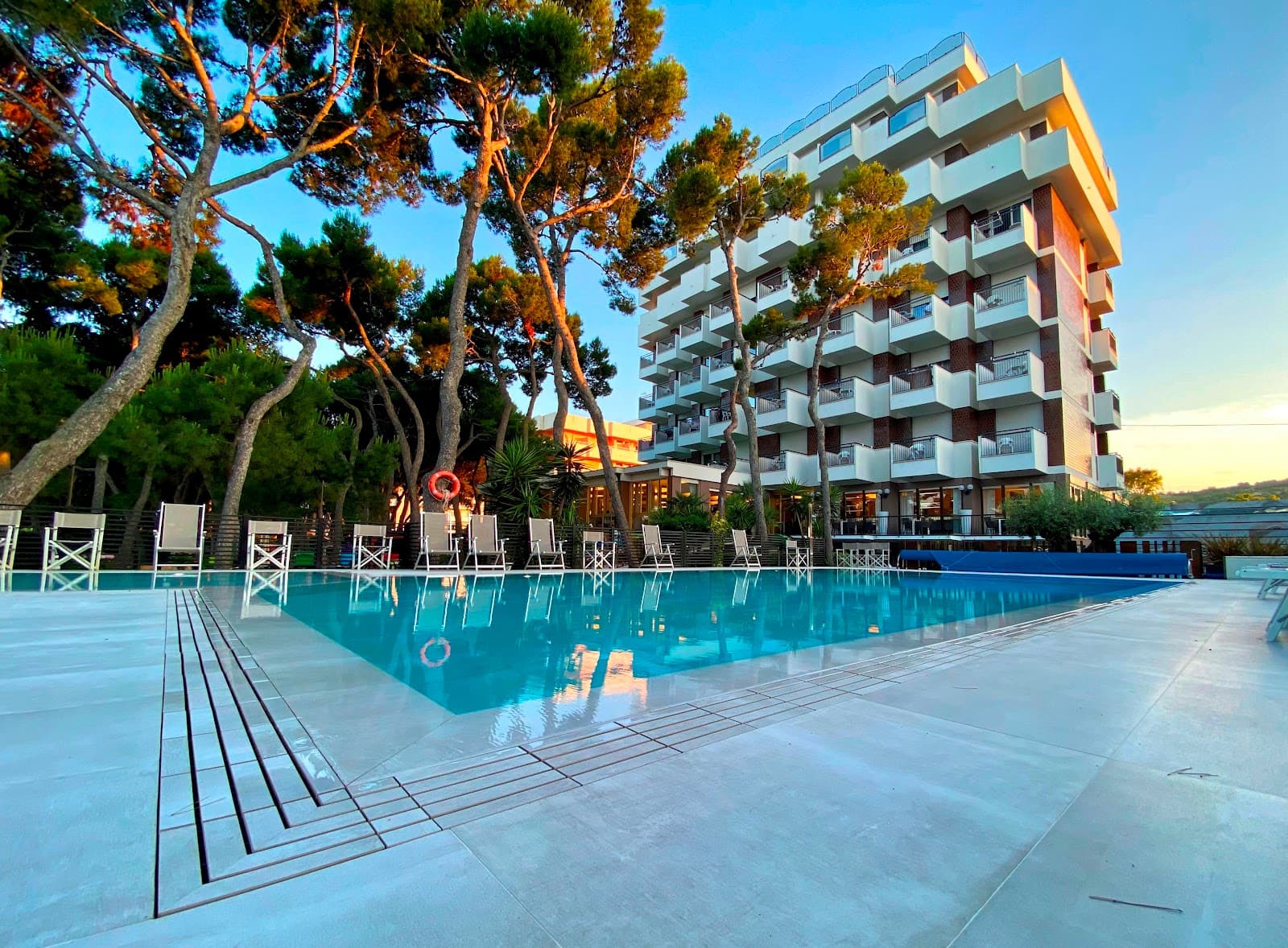 Giulianova Lido Promenade - Image 1