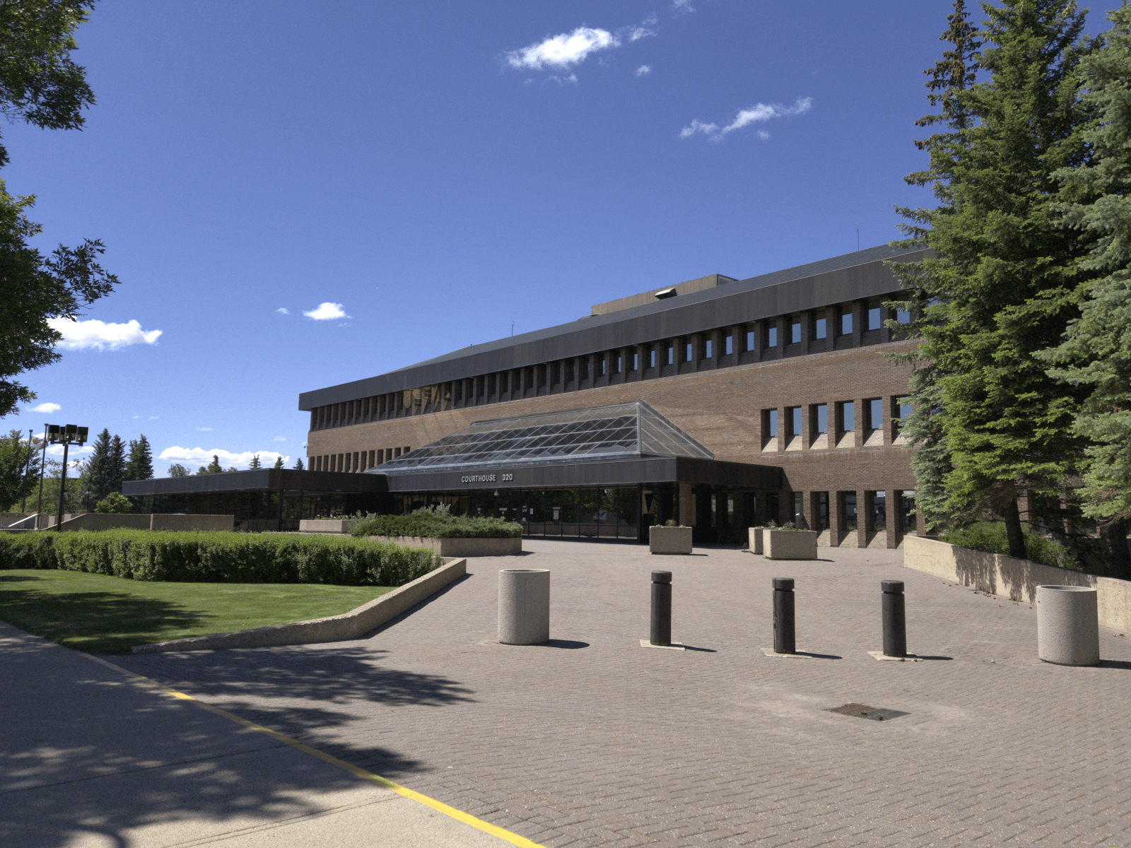 Lethbridge Court House - Image 1