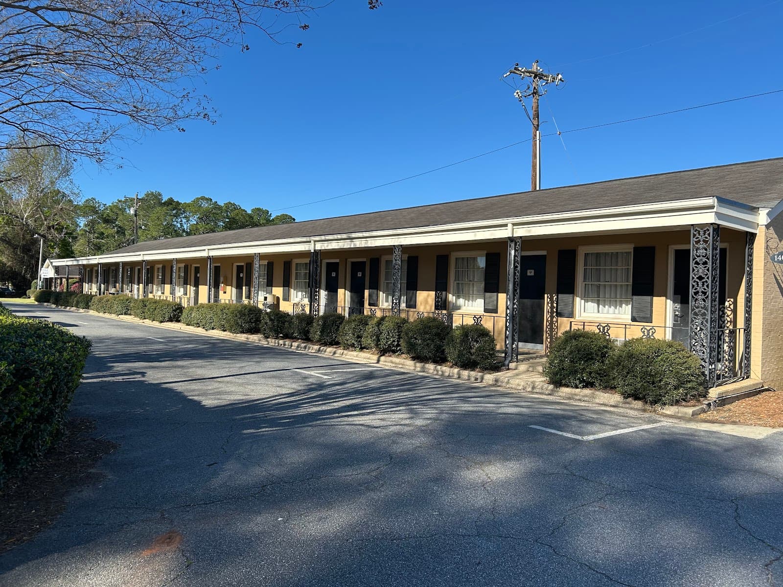 Merry Acres Inn - Image 1