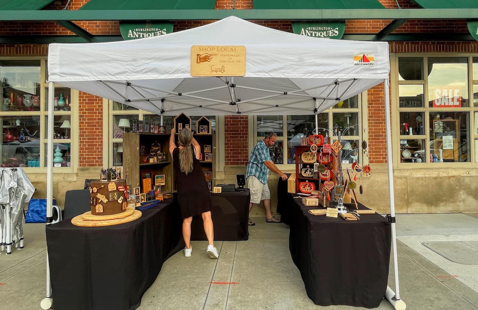 Haymarket Farmers' Market - Image 1
