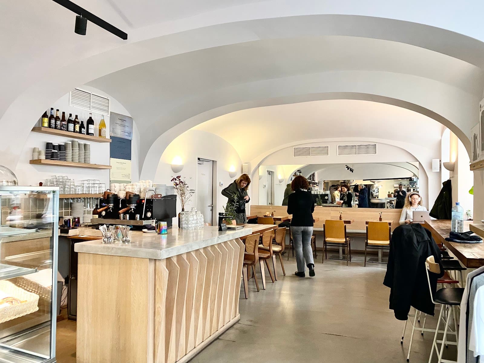 Jonas Reindl Coffee Roasters - Image 1