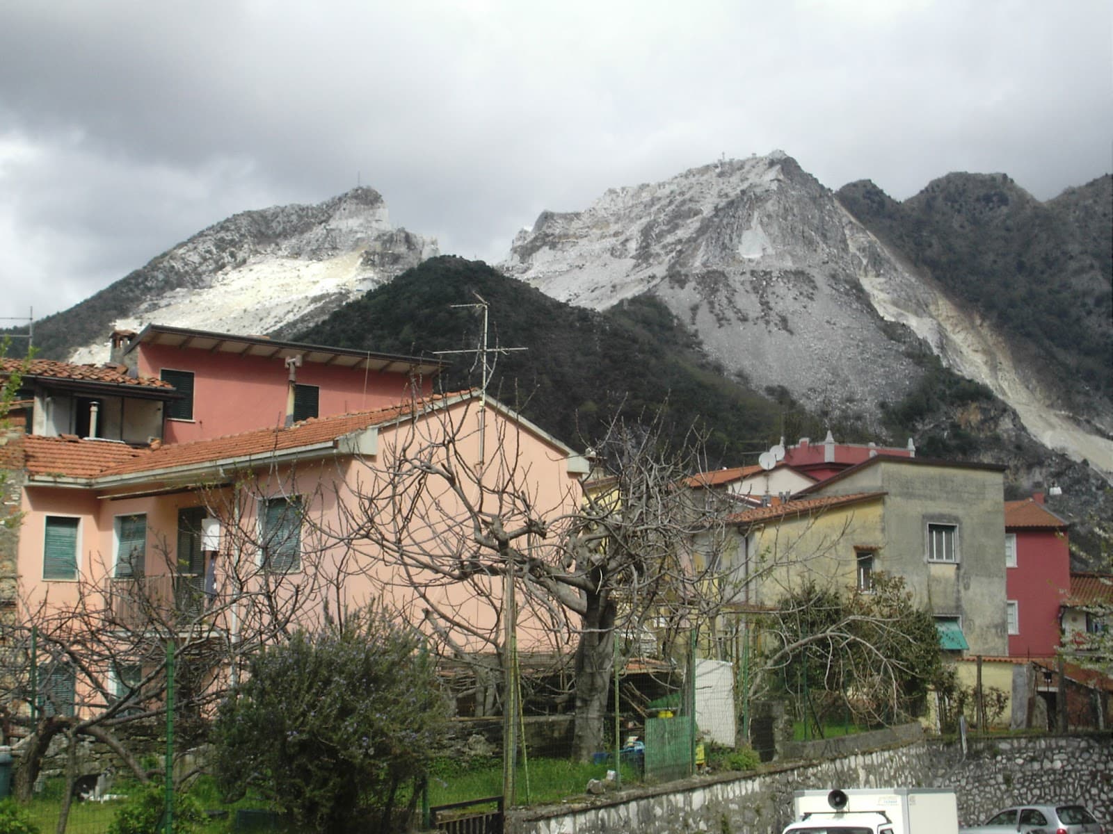 Bedizzano - Image 1
