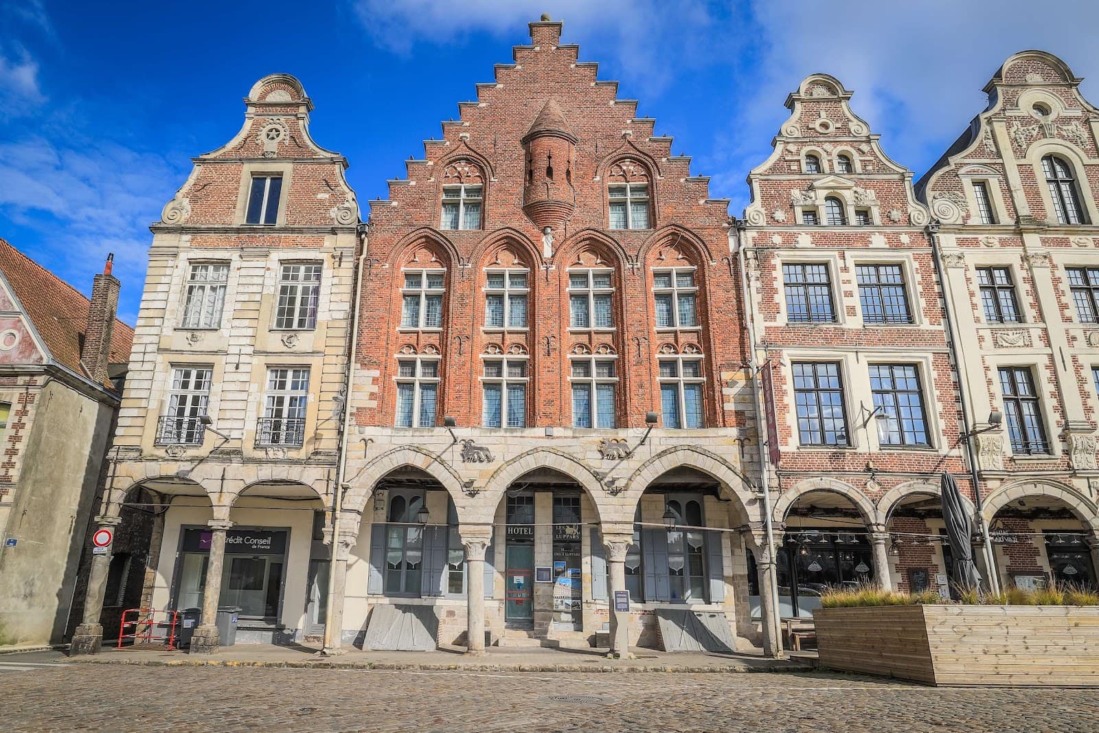 Maison des Trois Luppars Arras - Image 1
