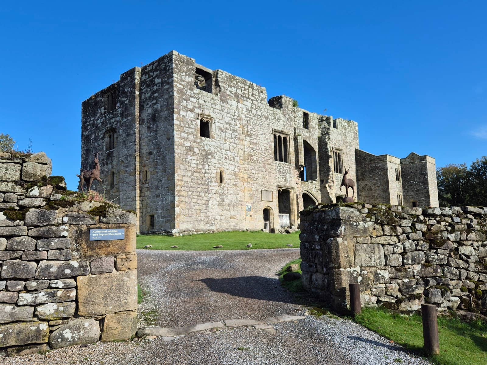 Scenic Wharfedale Views