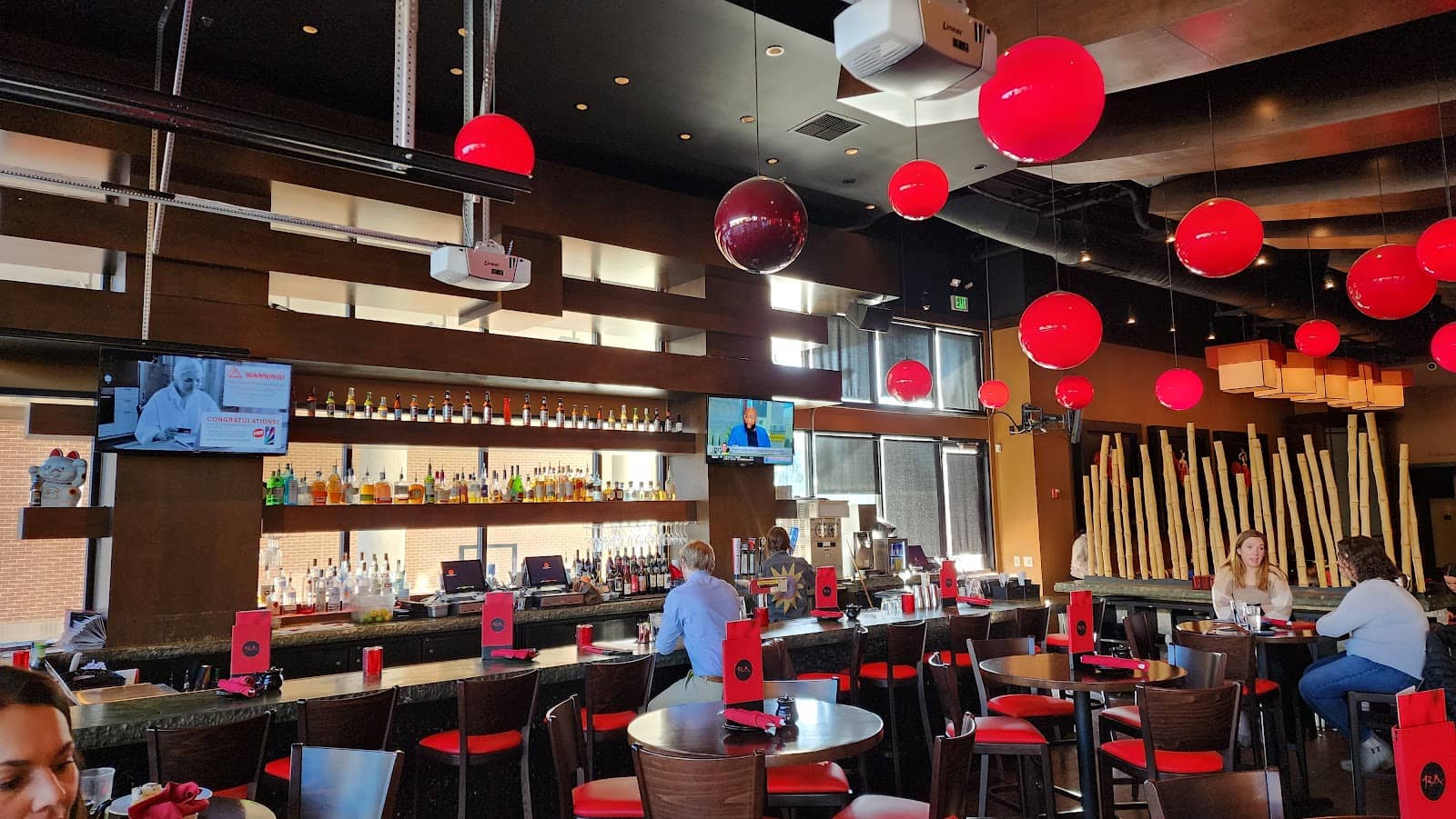 Diverse Dining Experiences