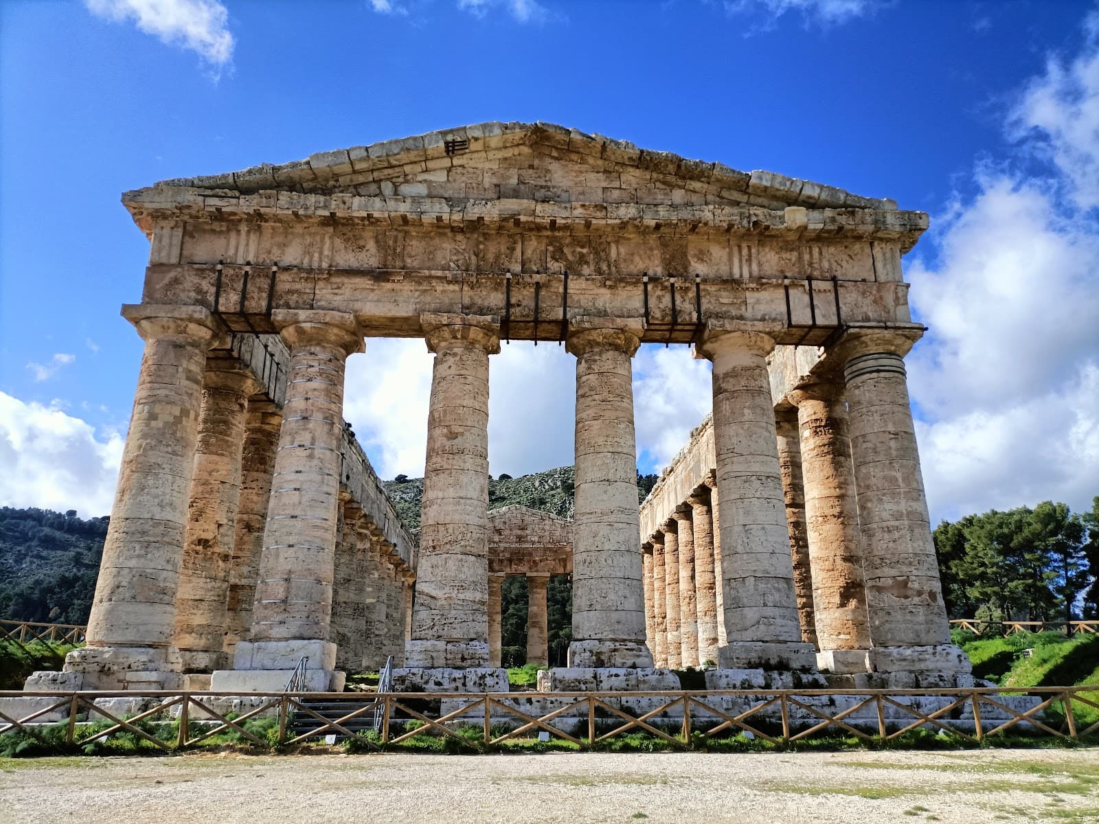 Tempio di Segesta (Temple of Segesta) - Image 1