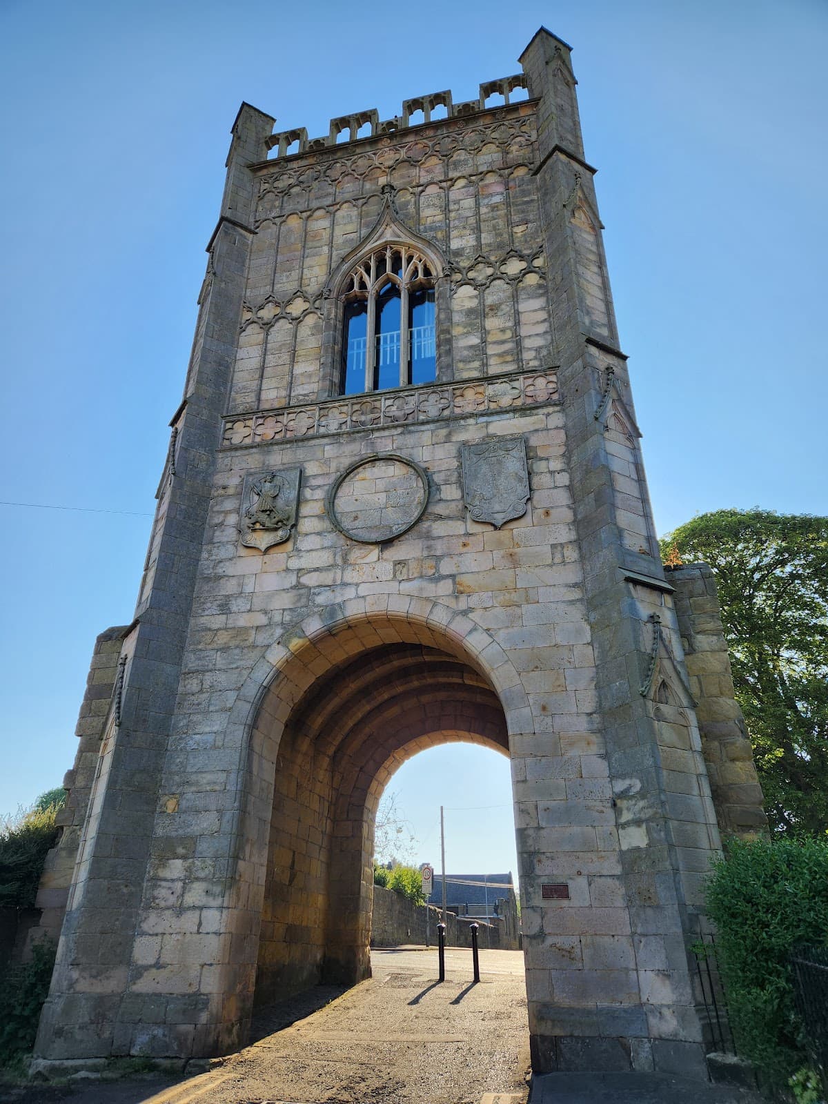 Pottergate Tower - Image 1
