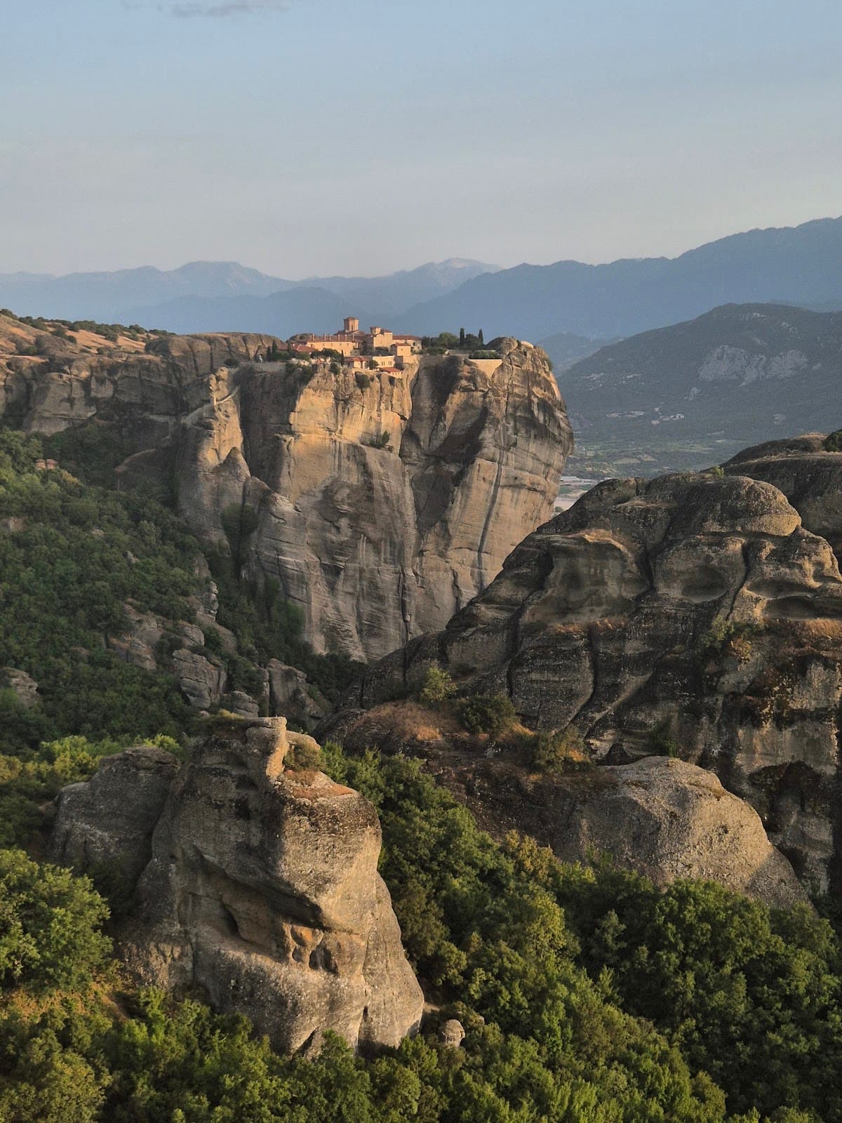 Psaropetra Lookout Meteora - Image 1