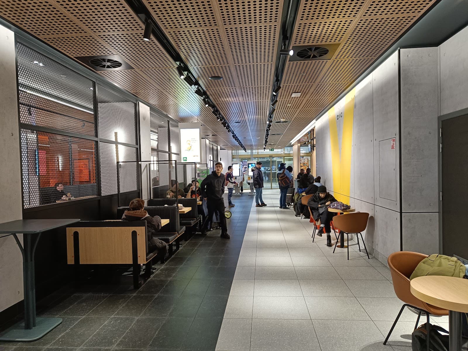 McDonald's Brussels-North Station, Brussels - Image 1