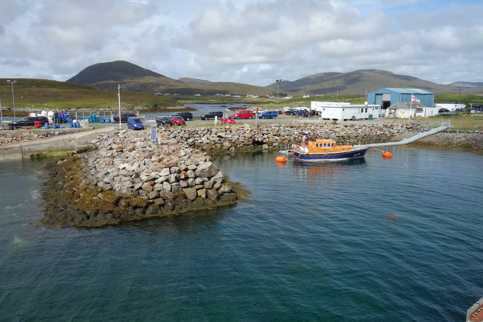 Harris Tweed & Distillery