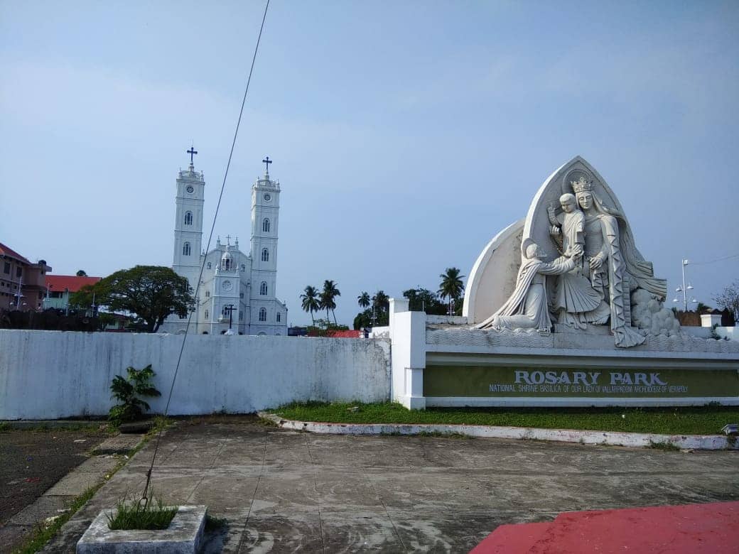 Island House Homestay