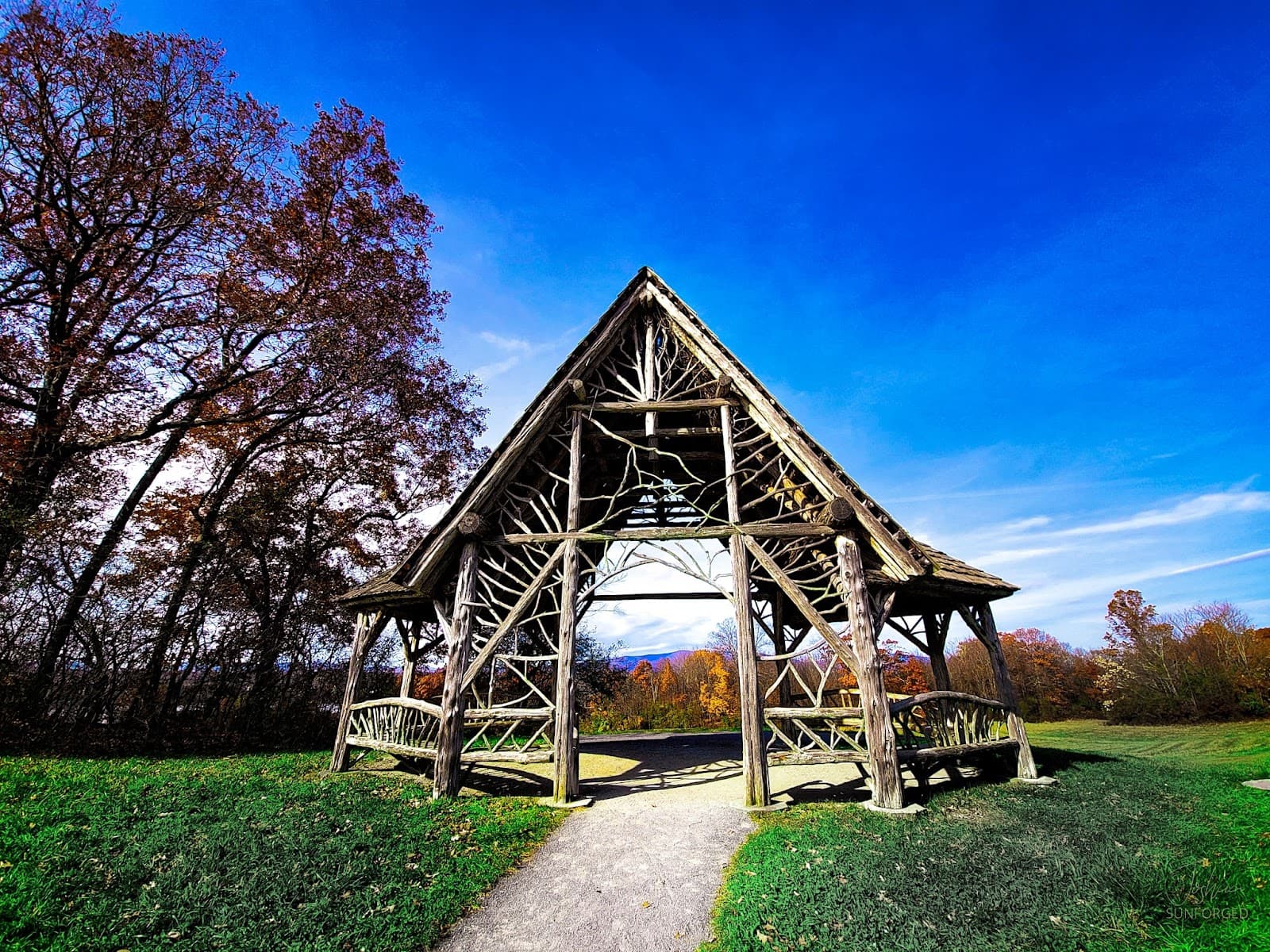 Poet's Walk Park - Image 1