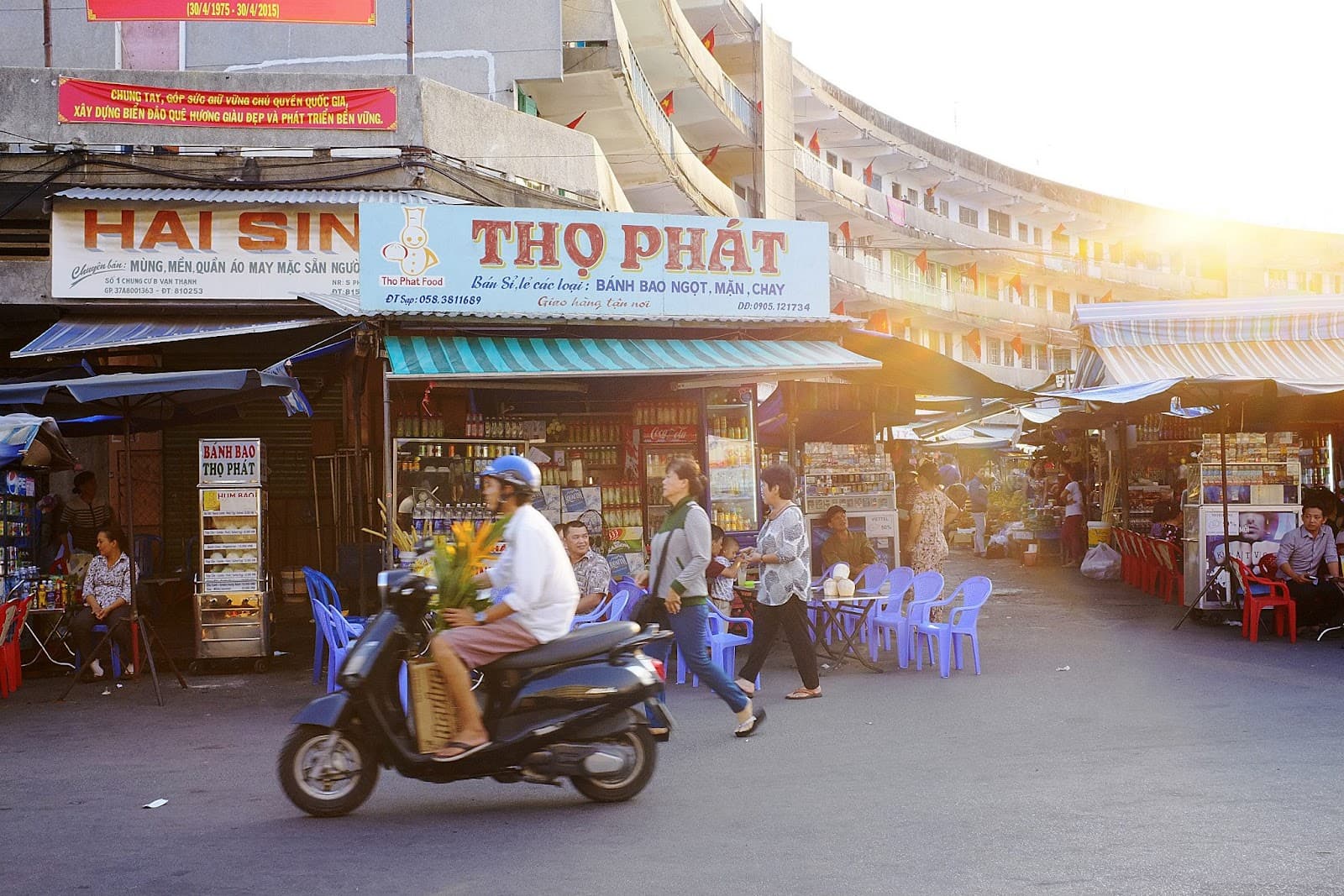 Vinh Truong Fishing Port - Image 1
