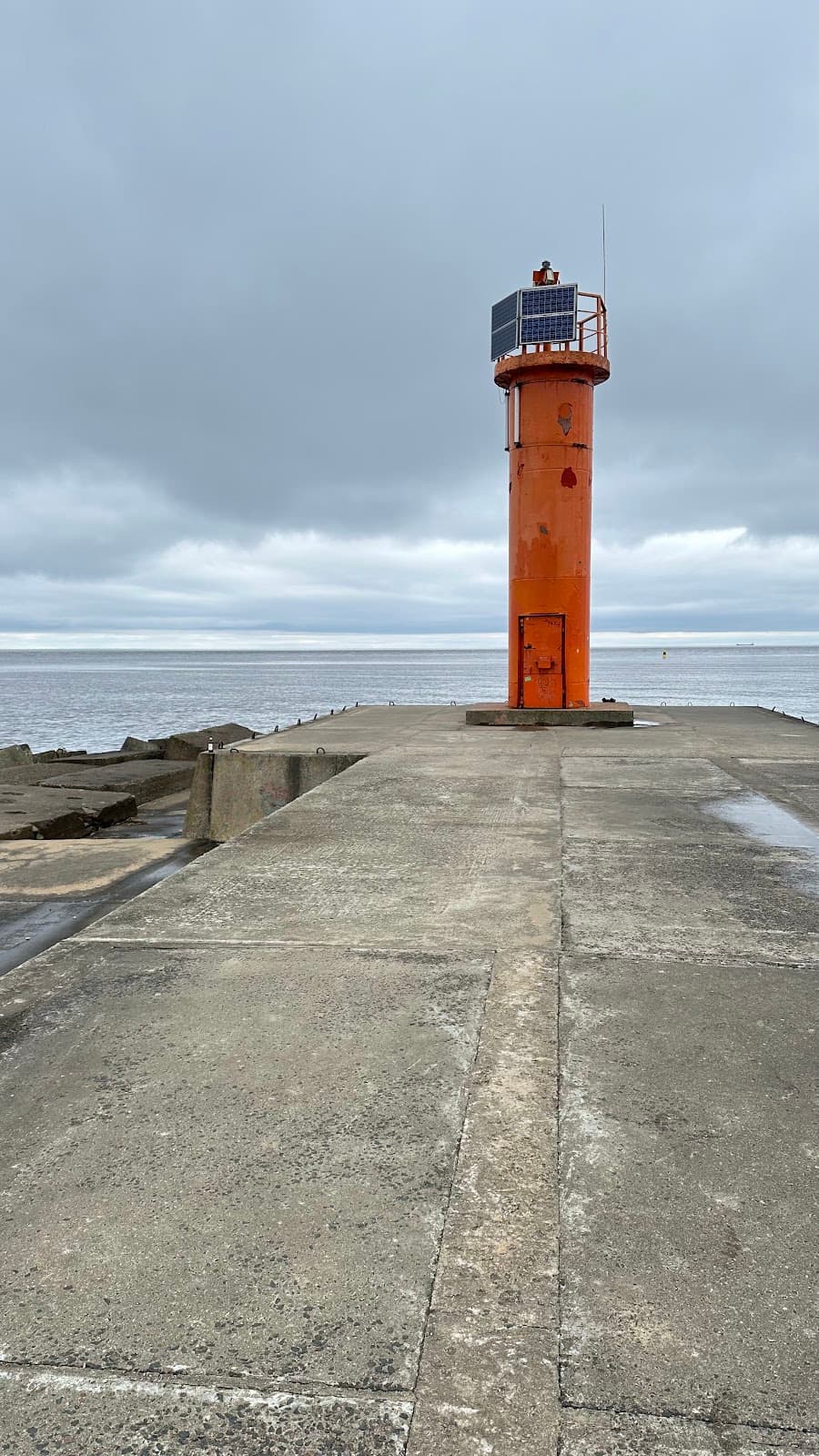 Mangaļsala Pier and Lighthouse - Image 1