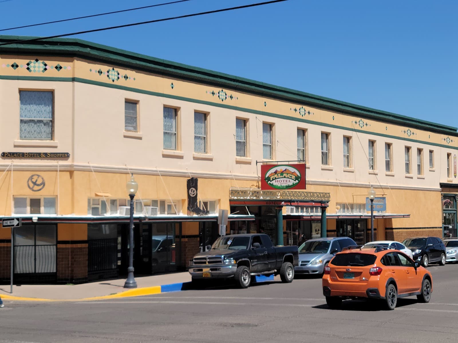 Palace Hotel - Image 1