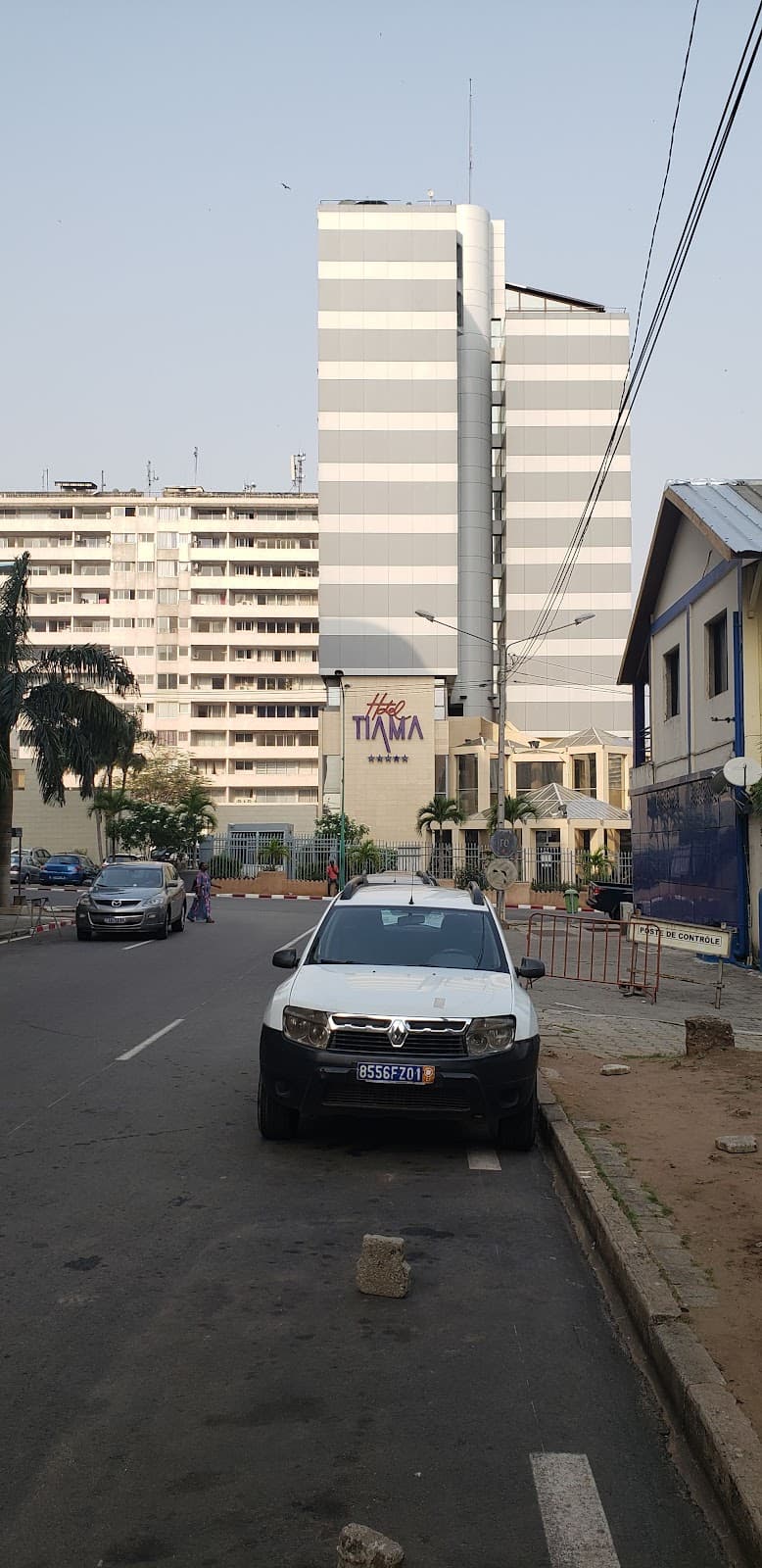 Le Plateau (Business District) - Image 1