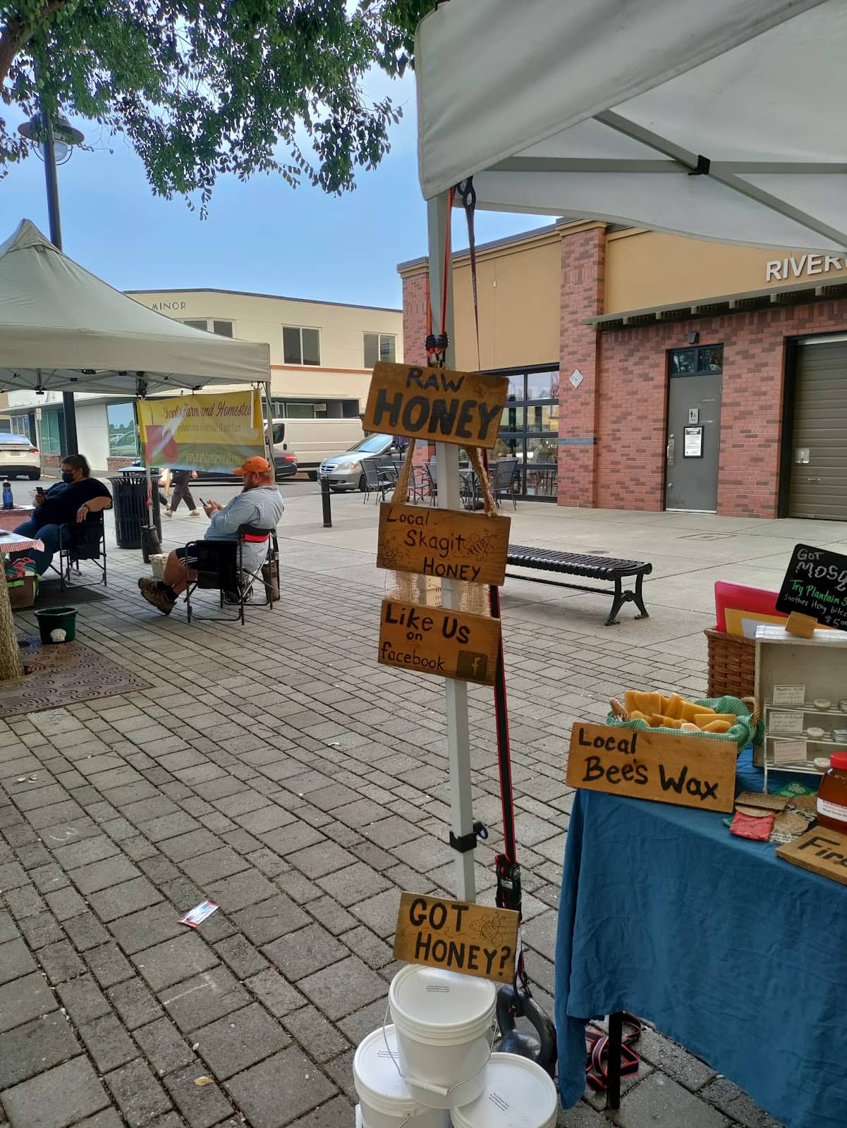 Artisanal Food Stalls