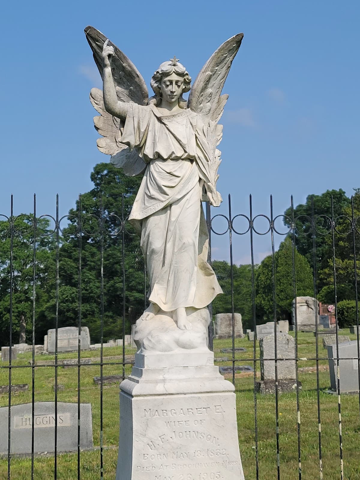 Oakdale Cemetery - Image 1