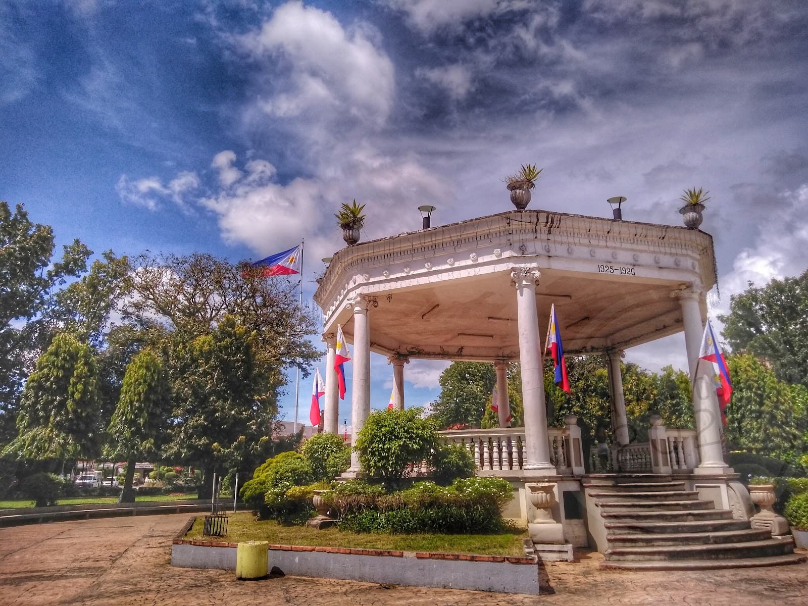 Santa Barbara Plaza (Cry of Santa Barbara) - Image 1