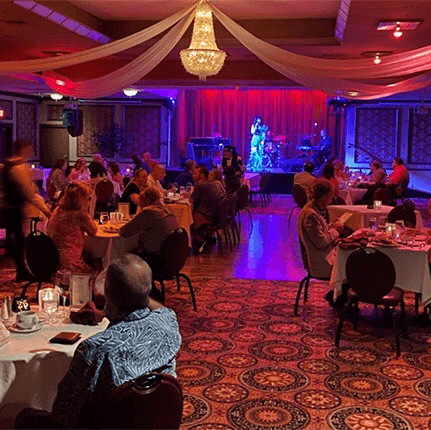 Old-School Vegas Vibe