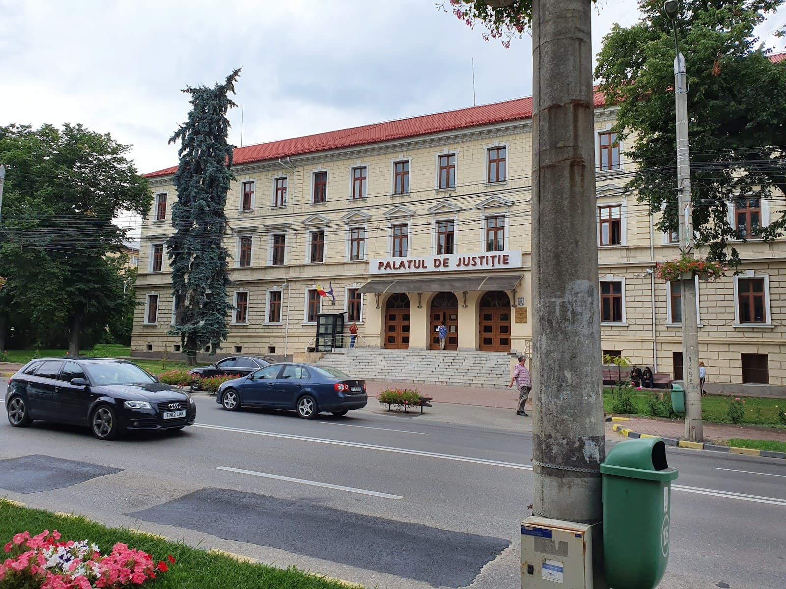 Administrative Palace - Image 1