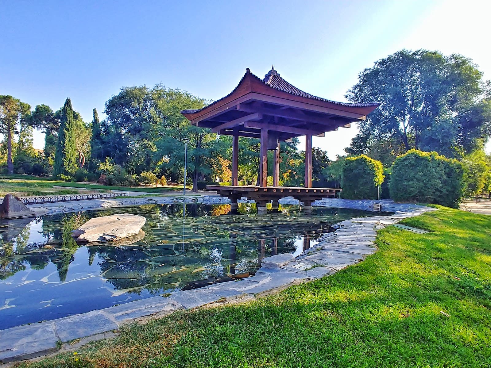 Parque Jardín de la Vega - Image 1