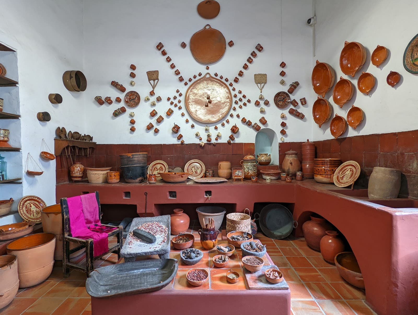 Museo Regional de la Cerámica Tlaquepaque - Image 1
