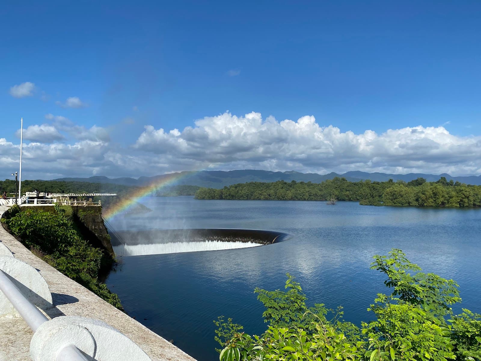 Salaulim Dam & Garden - Image 1