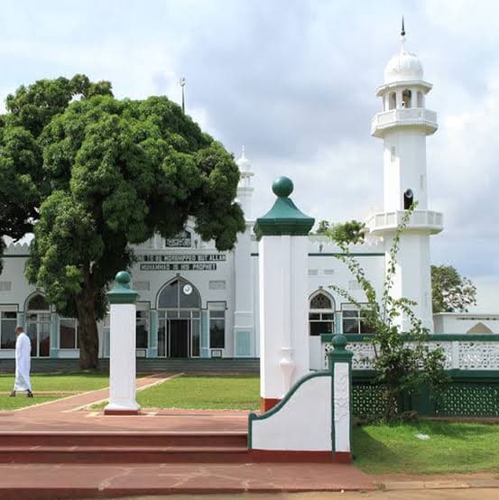 Kibuli Mosque - Image 1