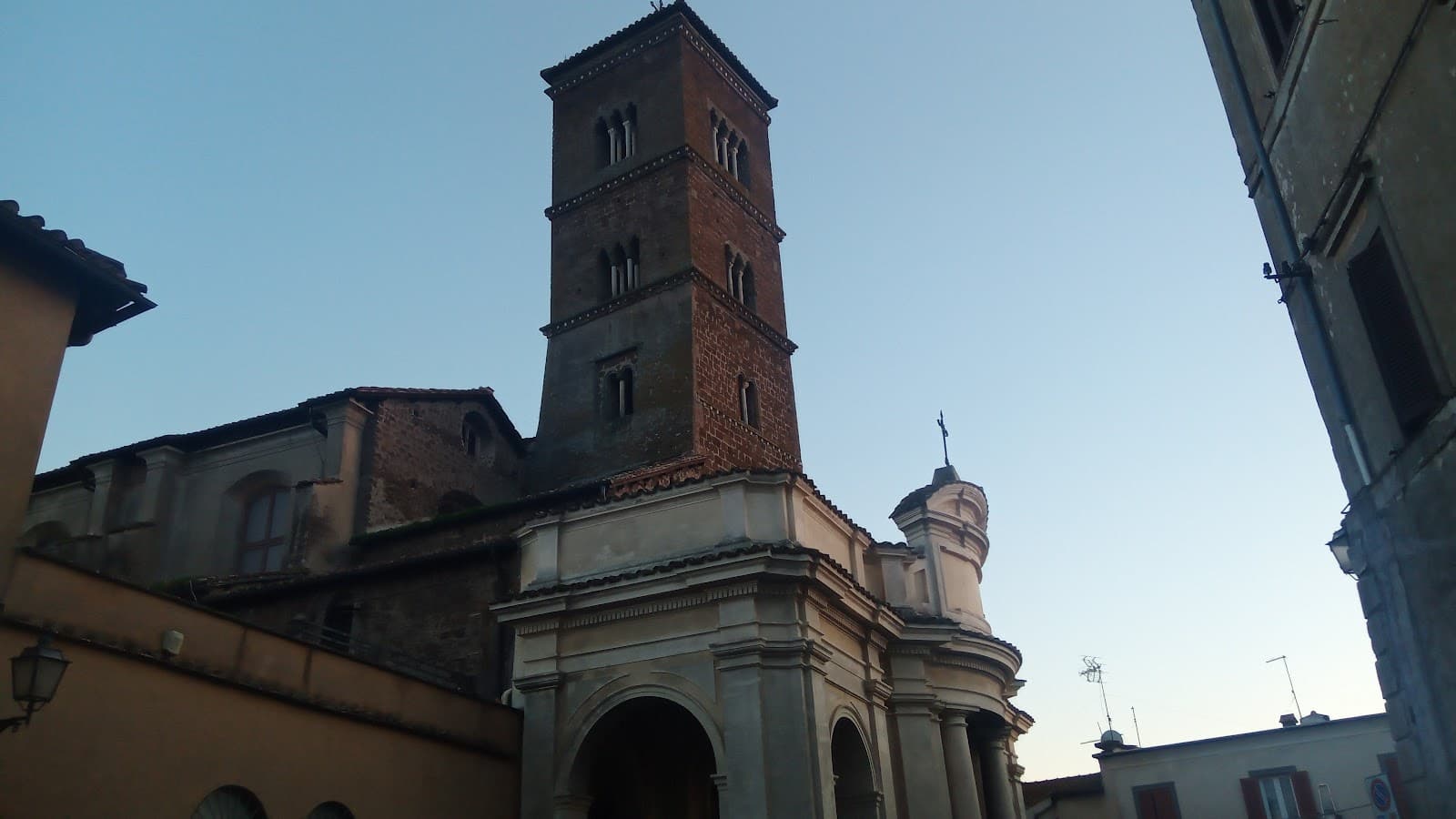 Piazza del Duomo - Image 1