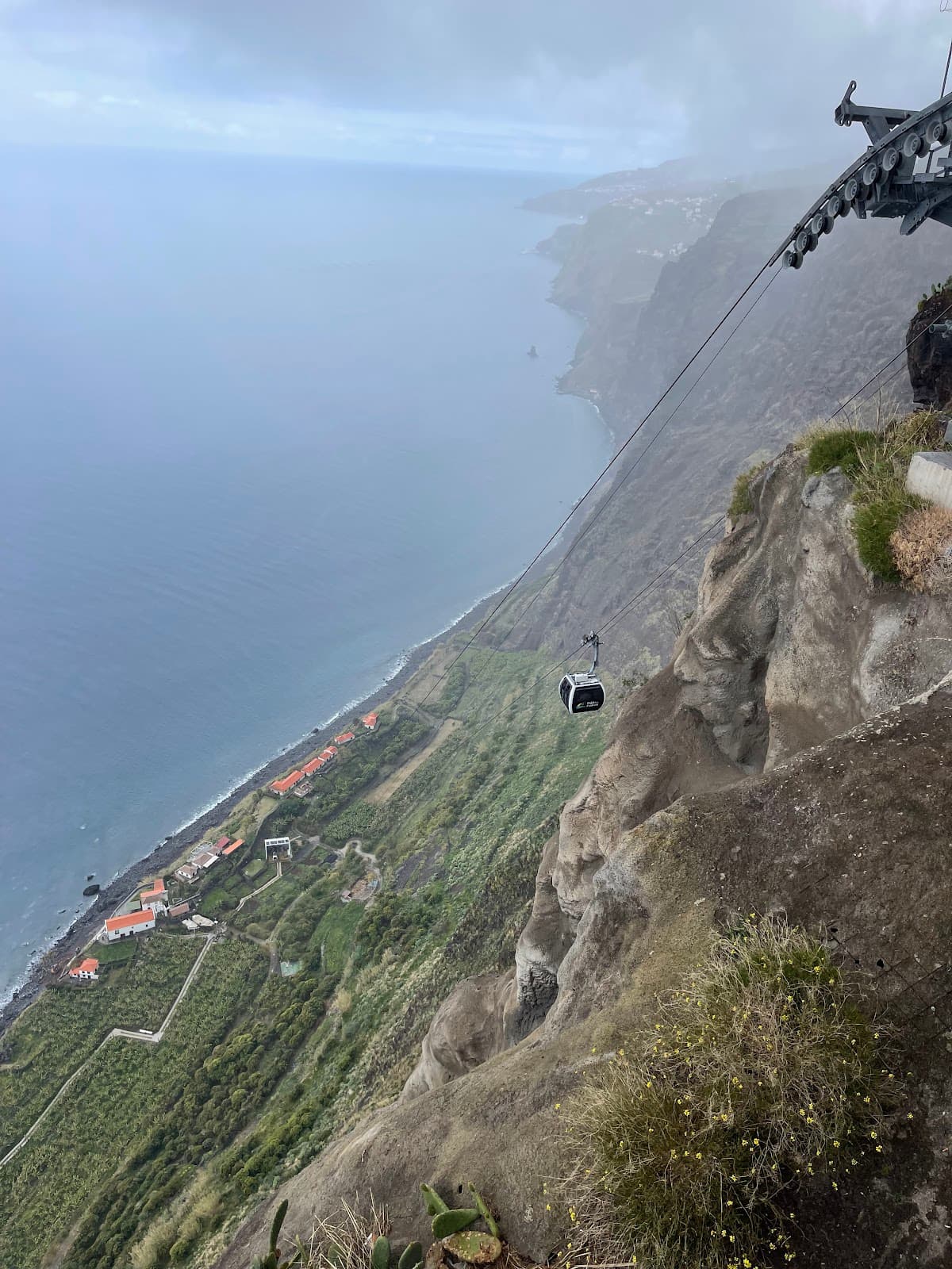 Fajã dos Padres Cable Car - Image 1