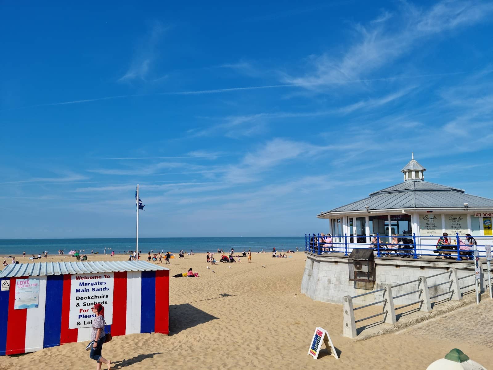 Promenade & Amusements