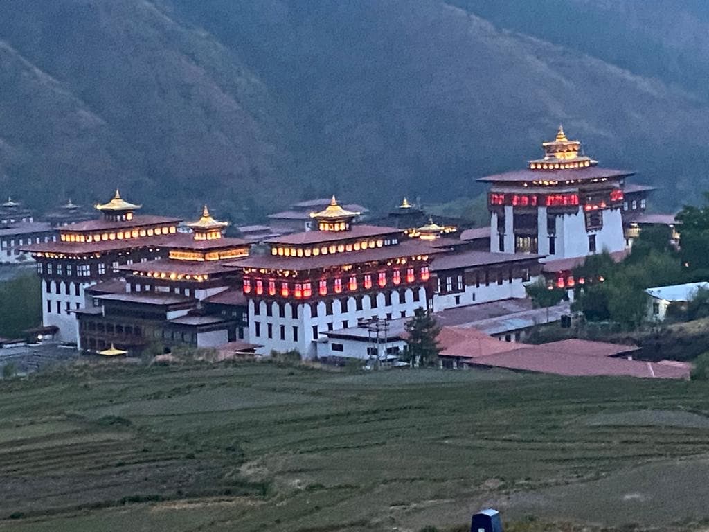 Dechencholing Palace Viewpoint - Image 1