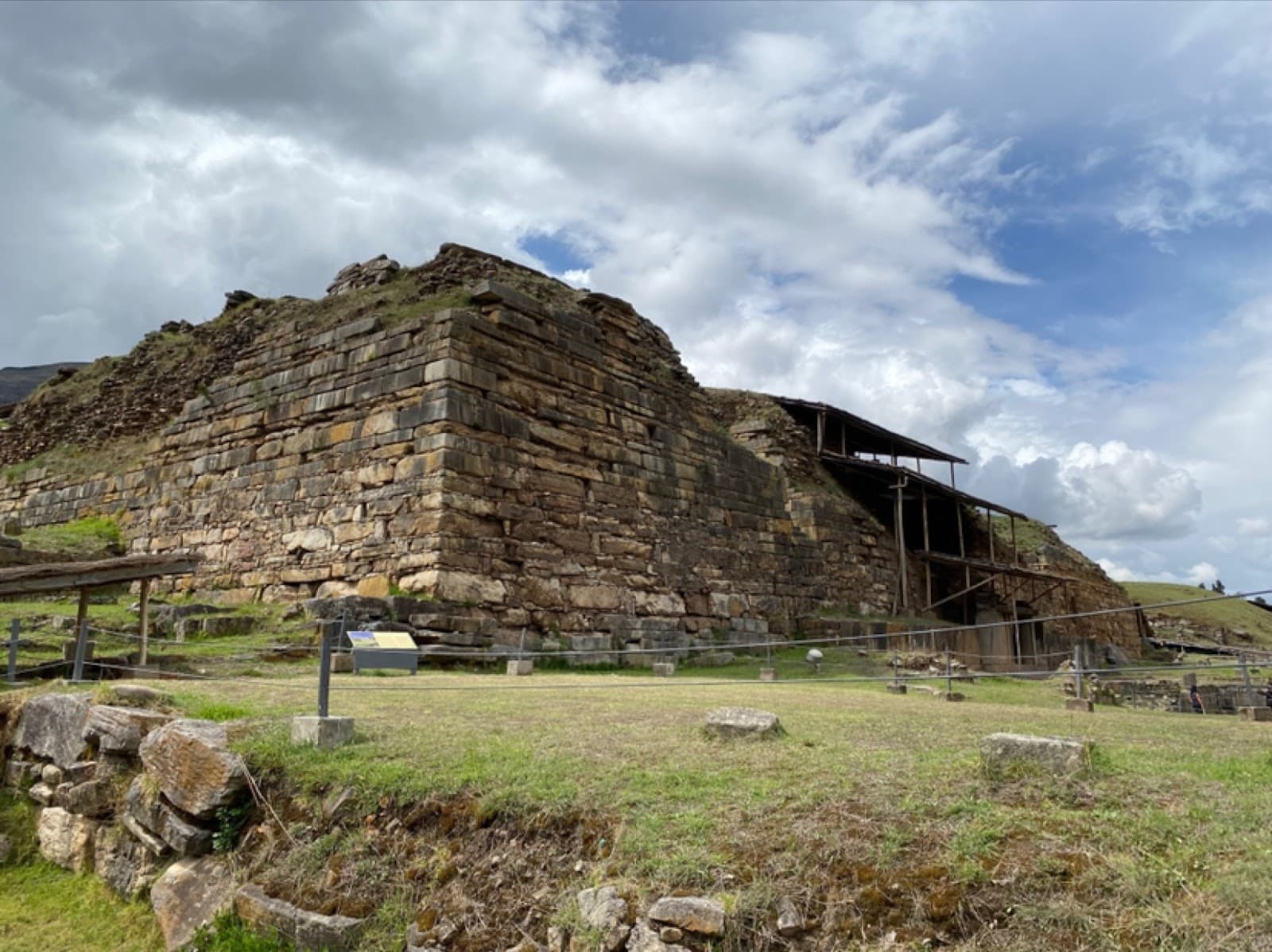 Chavín de Huántar - Image 1