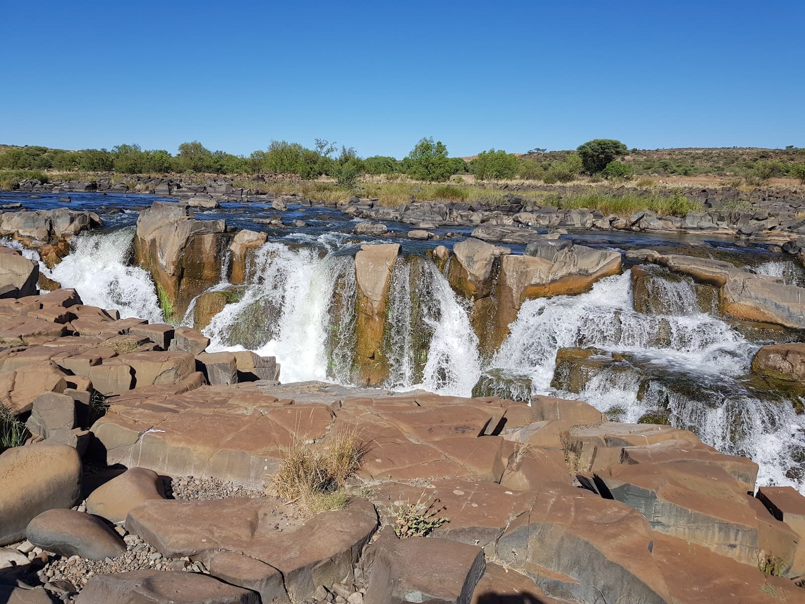Gong Gong Waterfalls - Image 1