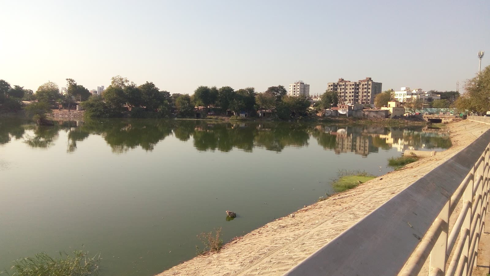 Sama Lake - Image 1