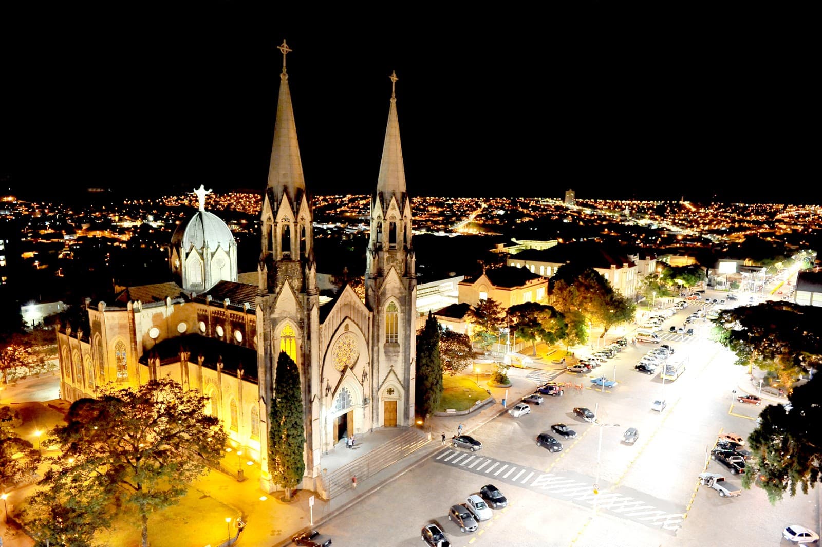 Catedral Sant'Ana Botucatu - Image 1