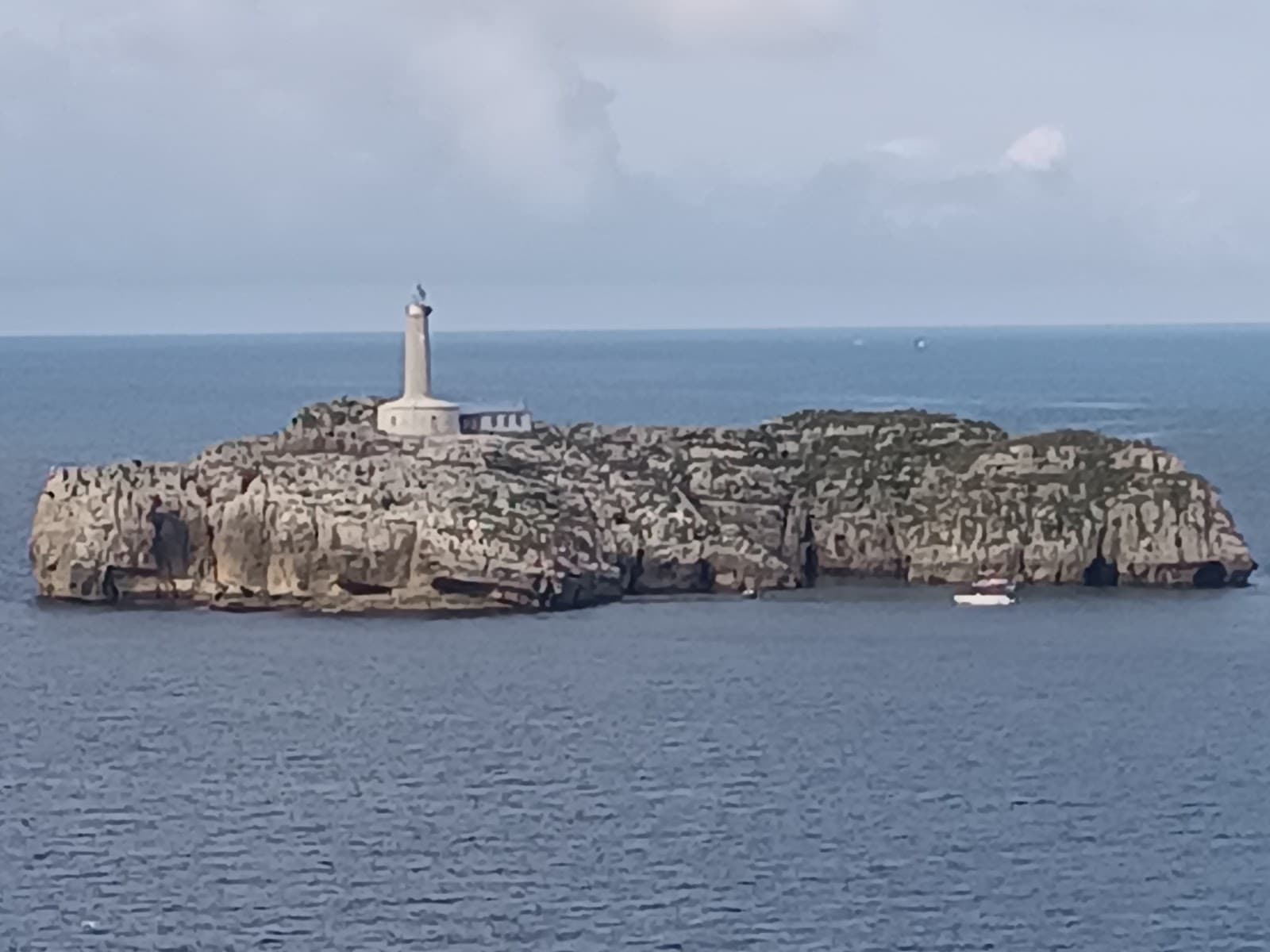 Isla de Mouro Viewpoint - Image 1