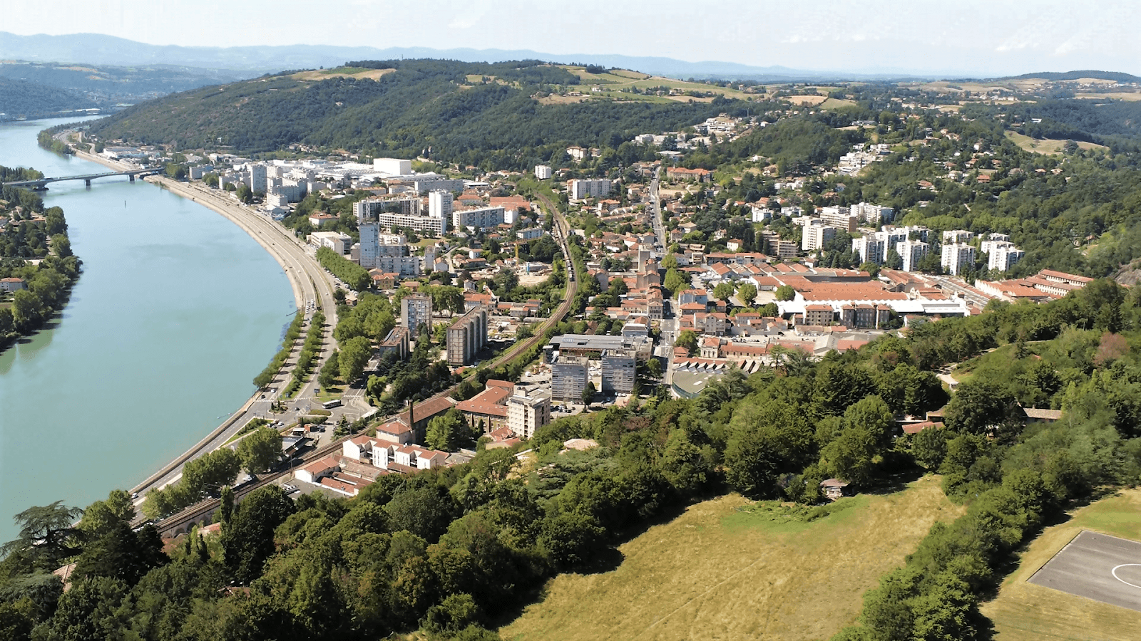 Vienne Old Town - Image 1