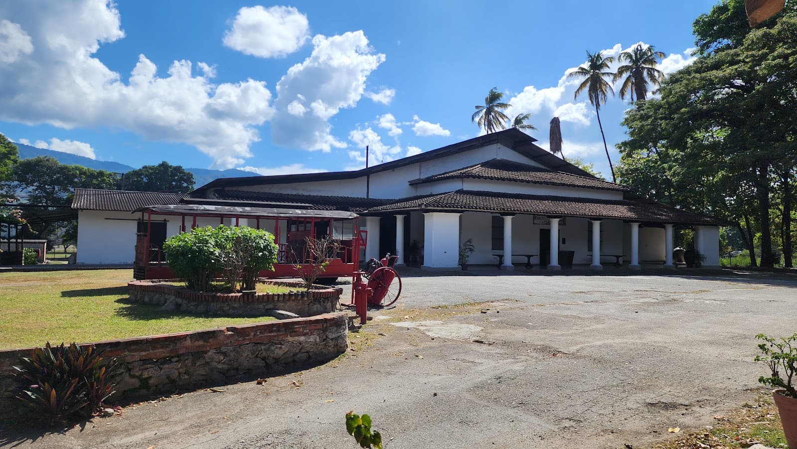 Hacienda Santa Teresa - Image 1