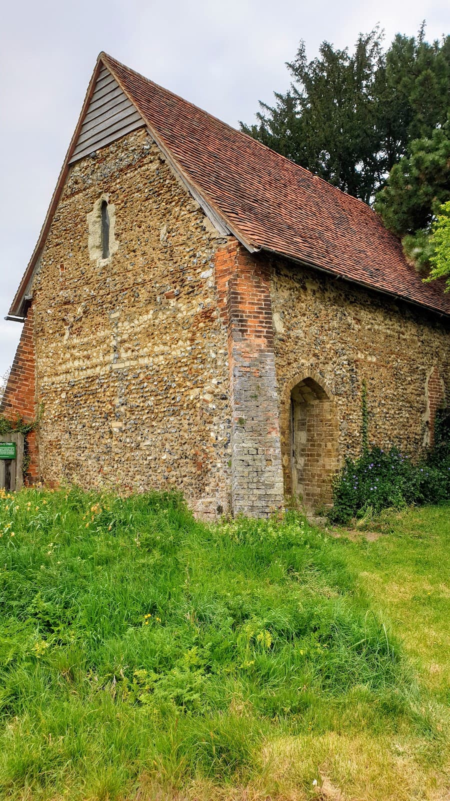 Harlowbury Chapel - Image 1