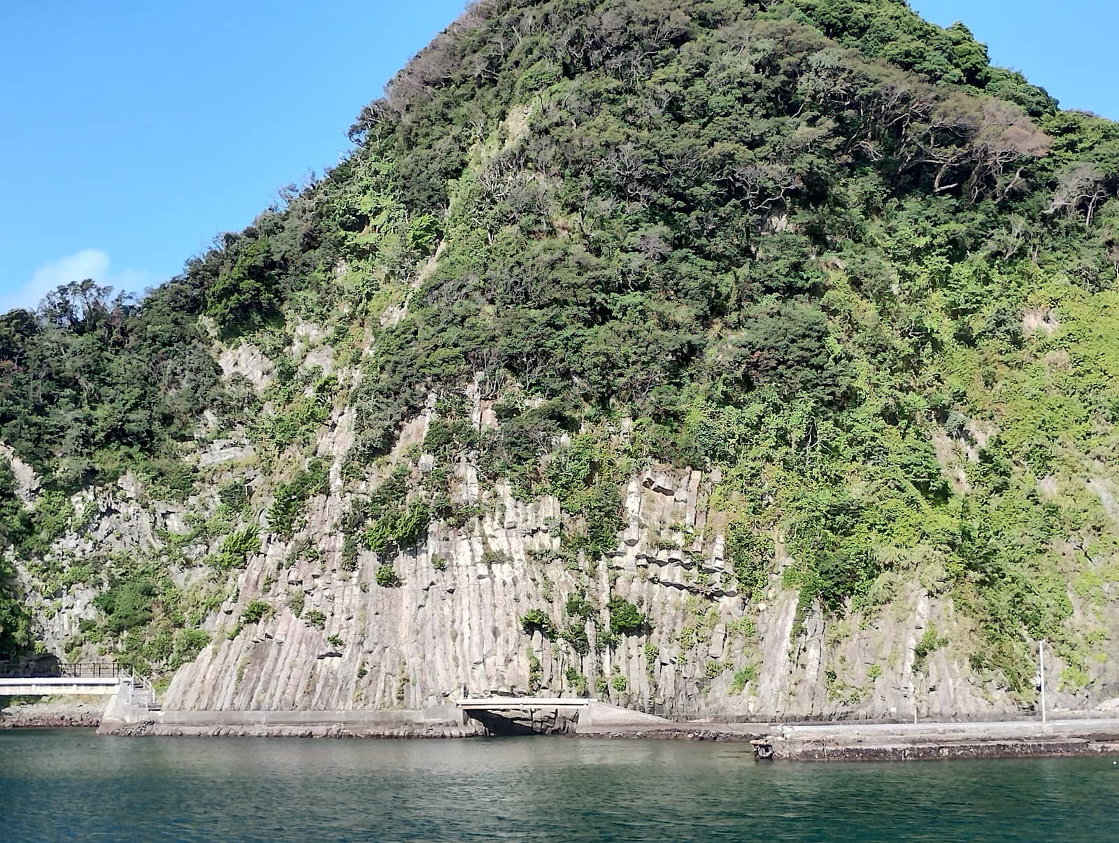 Columnar Joint Formations