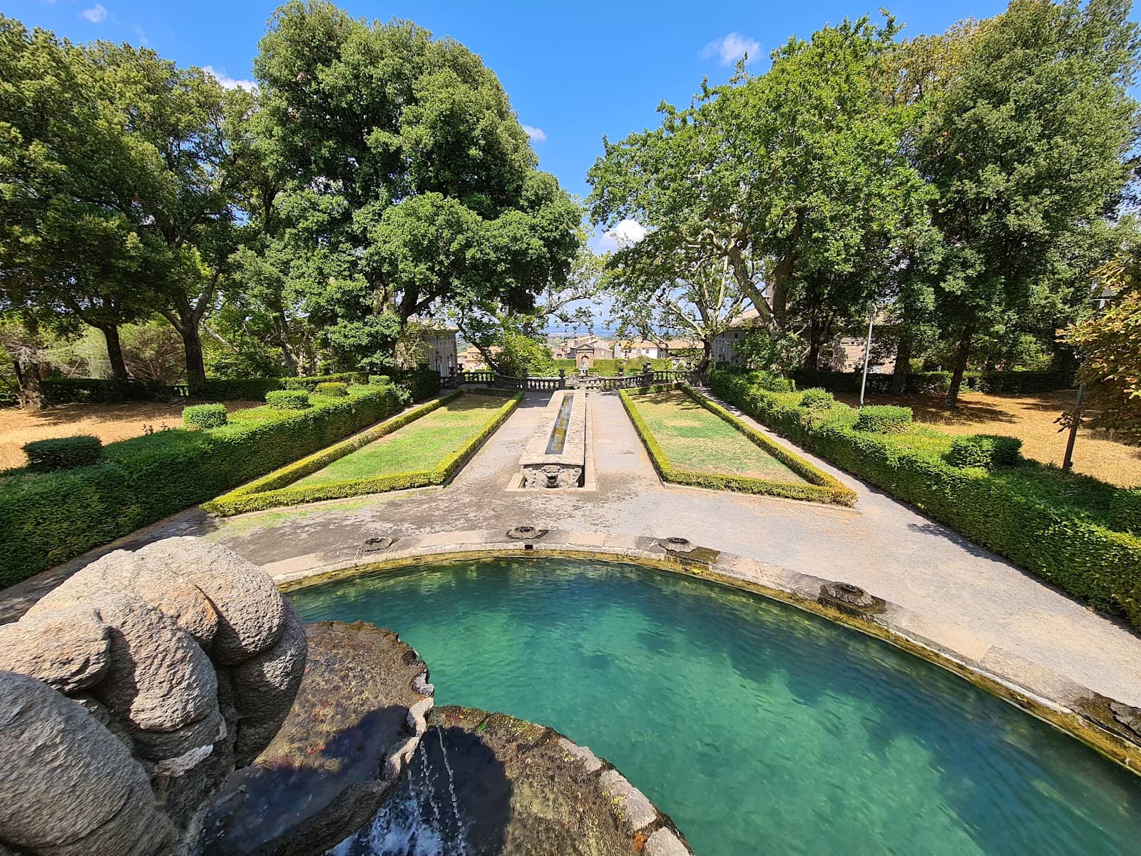 Renaissance Gardens