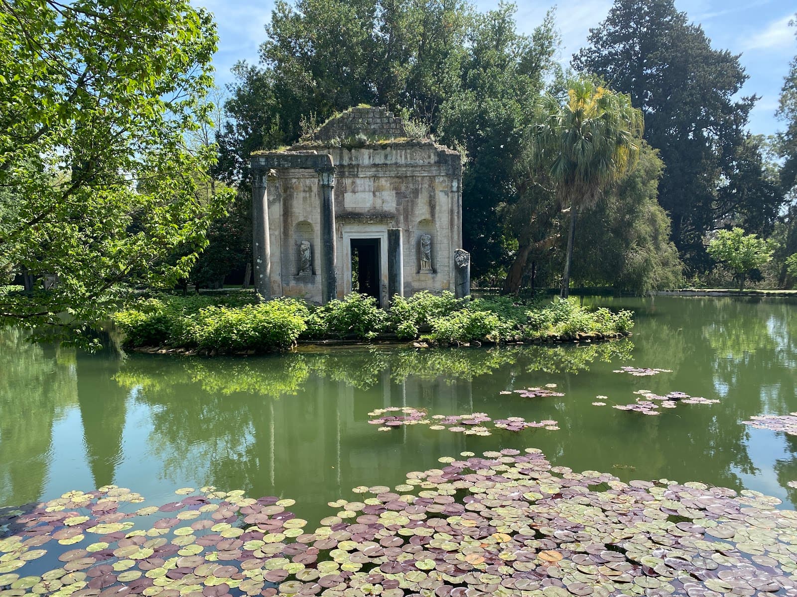 English Garden (Caserta) - Image 1