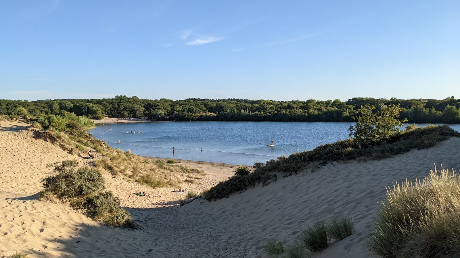 ’t Wed Lake - Image 1