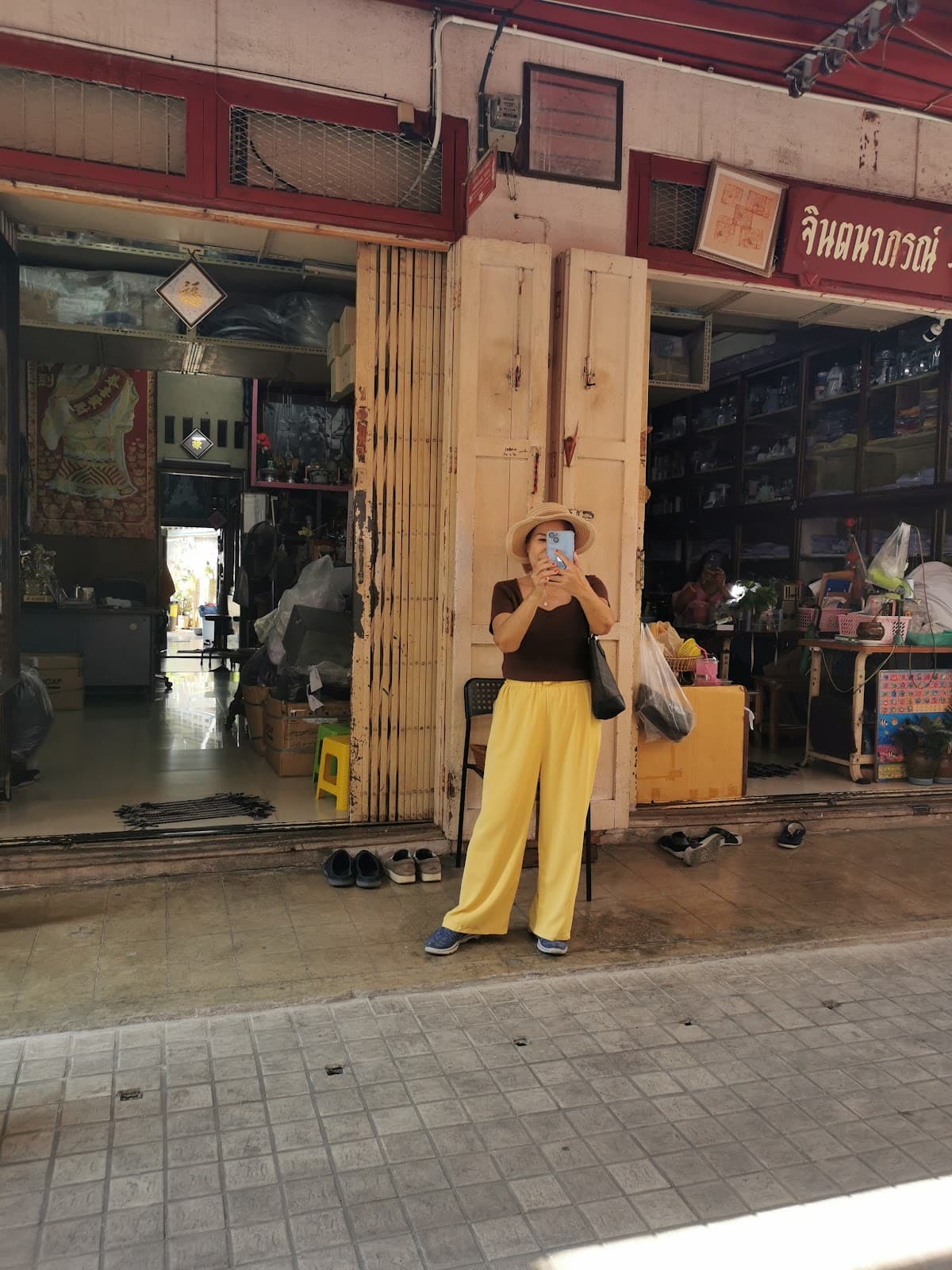 Nong Pho Market Phetchaburi - Image 1