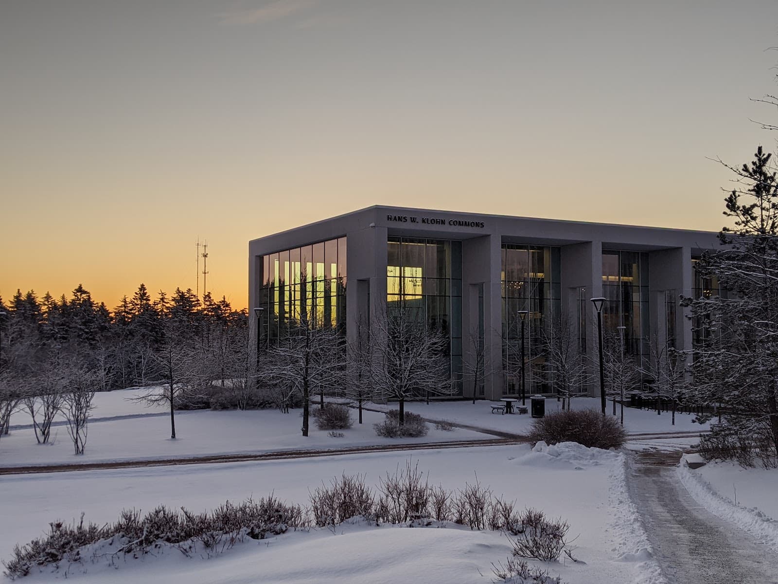 University of New Brunswick Saint John Campus - Image 1